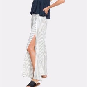 ROXY BNWT White Striped Split Leg Linen Pa…